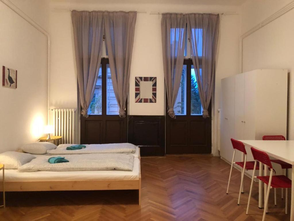 Apatrhostel Brno Zewnętrze zdjęcie