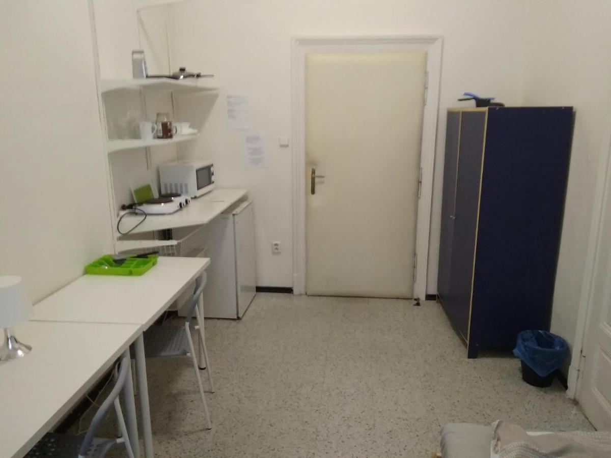 Apatrhostel Brno Zewnętrze zdjęcie