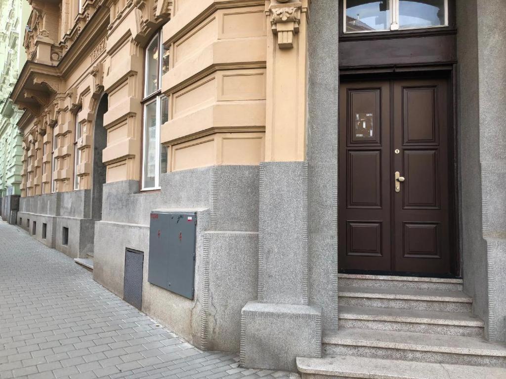 Apatrhostel Brno Zewnętrze zdjęcie